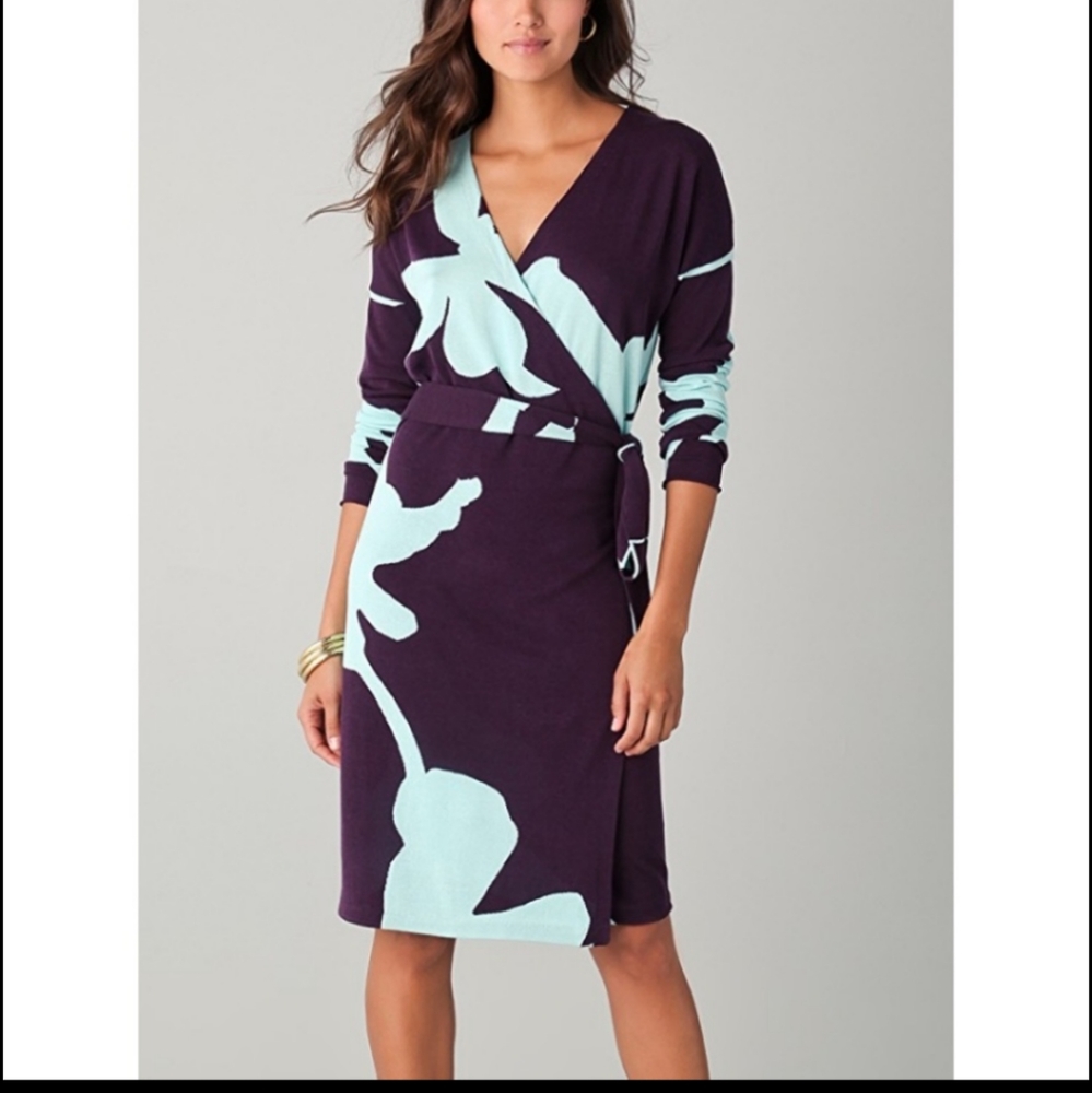 Diane Von Furstenberg wrap dress |sz m